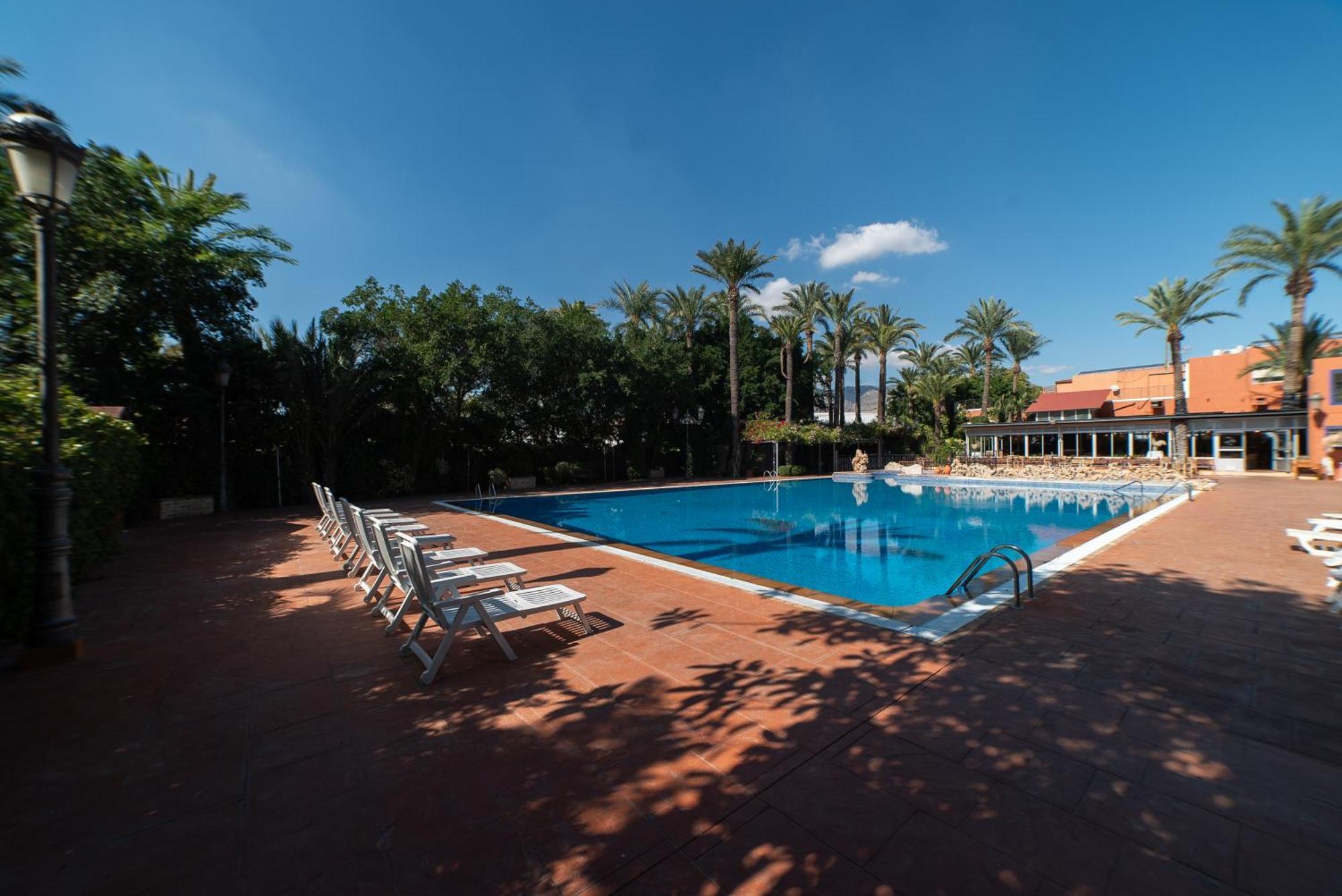 Las Palmeras Crevillente Ngoại thất bức ảnh